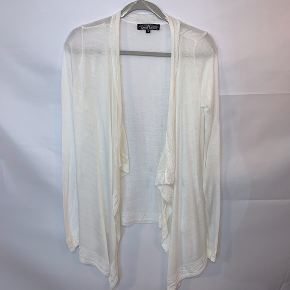 Almost Famous Sweater Cardigan white Medium open waterfall front long sleeve - Picture 3 of 7